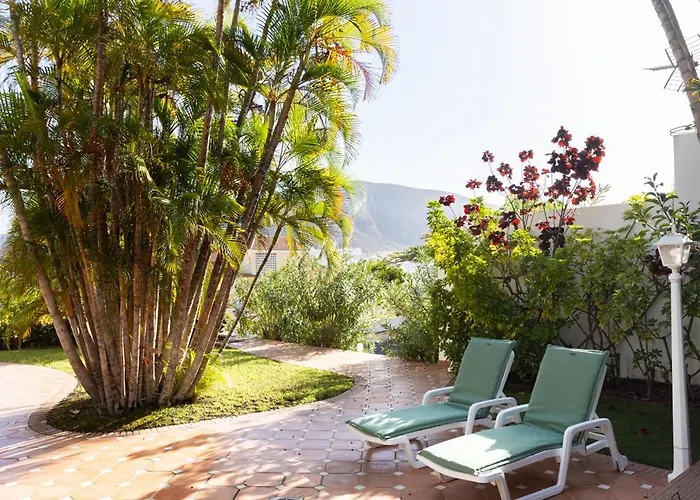 Home2book Timeless Elegance Villa, Cristianos ヴィラ *