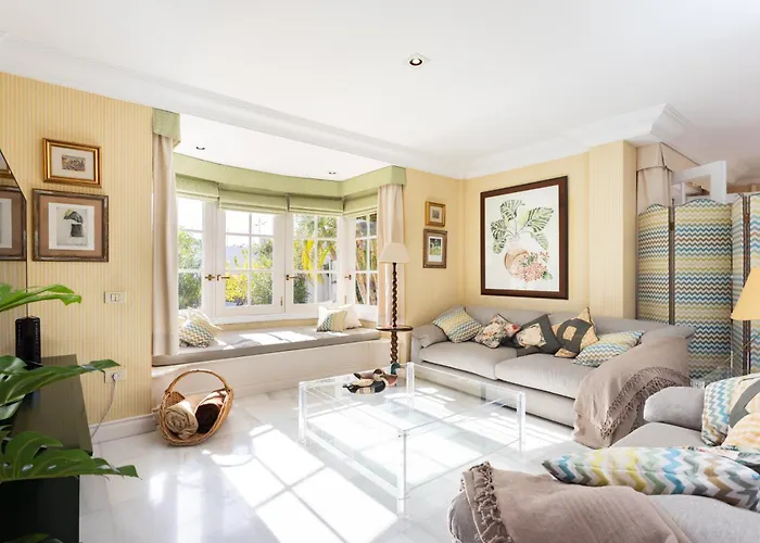 Home2book Timeless Elegance Villa, Cristianos ヴィラ