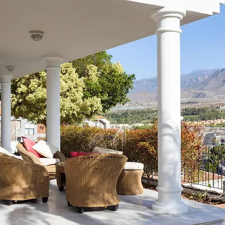 Home2book Timeless Elegance Villa, Cristianos