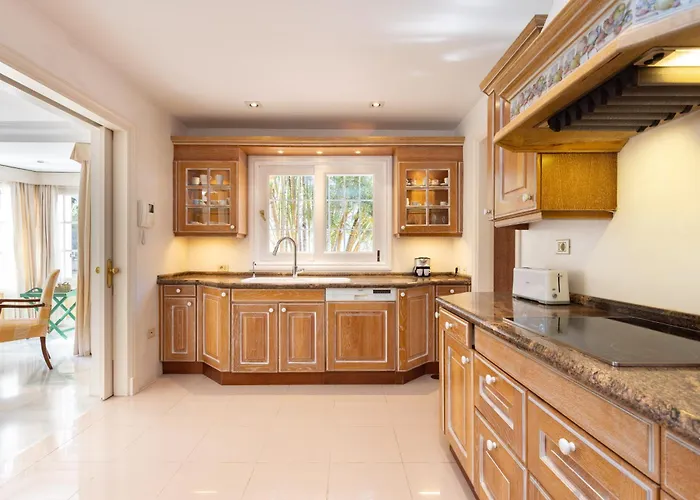 빌라 Home2book Timeless Elegance Villa, Cristianos *