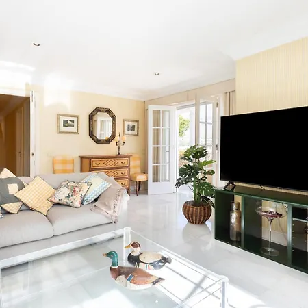 Вилла Home2book Timeless Elegance Villa, Cristianos Лос Кристианос