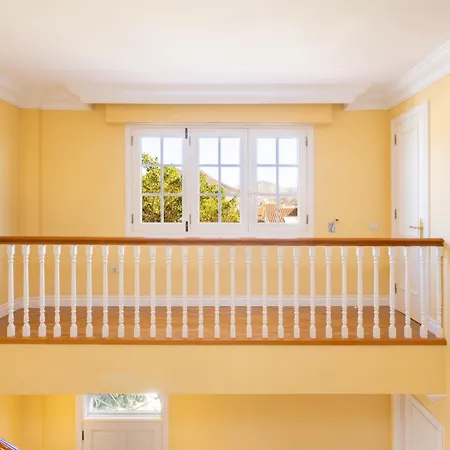 Home2book Timeless Elegance Villa, Cristianos 别墅 *