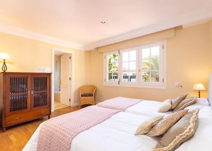 别墅 Home2book Timeless Elegance Villa, Cristianos