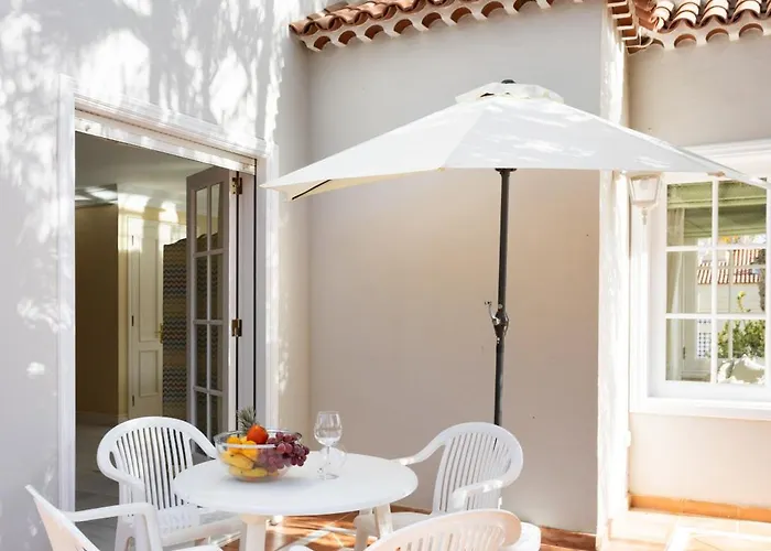 Home2book Timeless Elegance Villa, Cristianos *